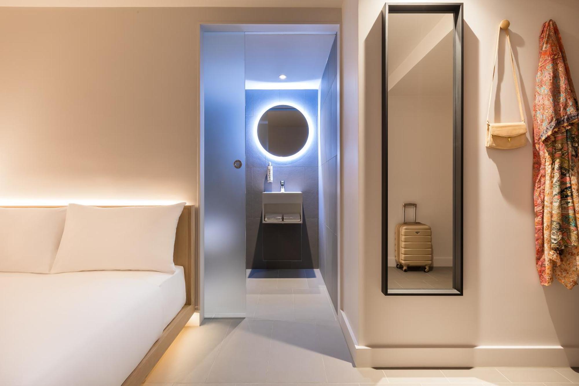 Zedwell Underground Hotel Tottenham Court Rd Λονδίνο Δωμάτιο φωτογραφία