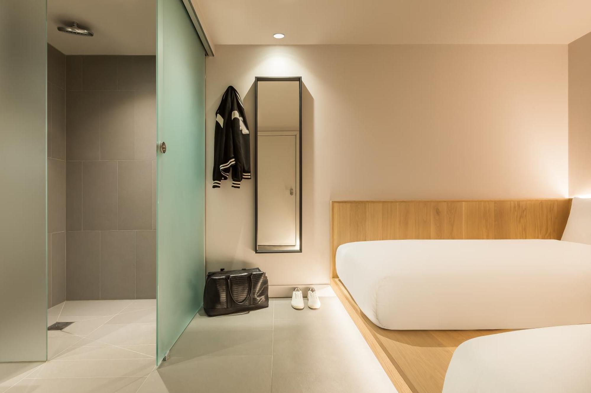 Zedwell Underground Hotel Tottenham Court Rd Λονδίνο Δωμάτιο φωτογραφία