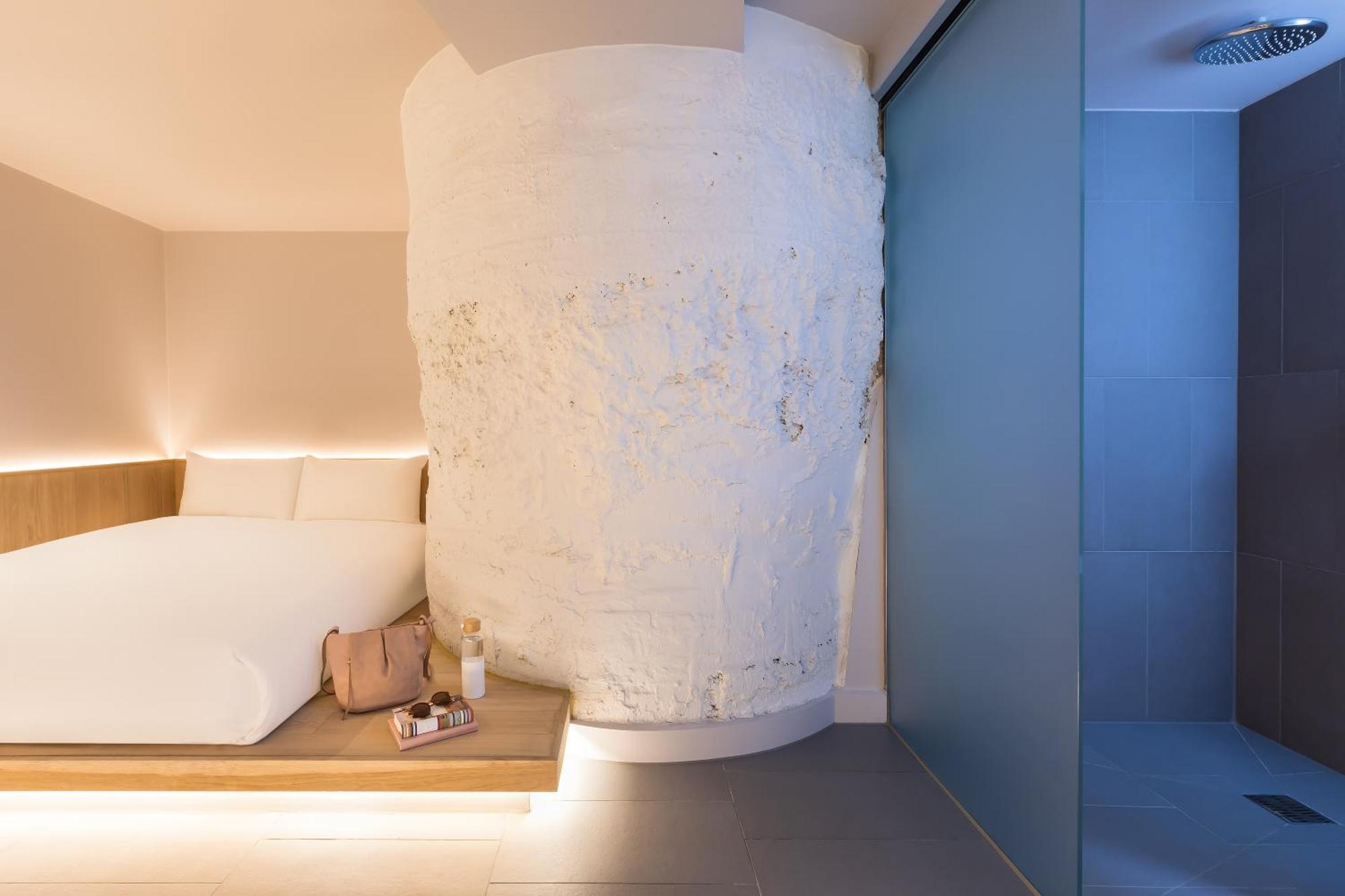 Zedwell Underground Hotel Tottenham Court Rd Λονδίνο Εξωτερικό φωτογραφία